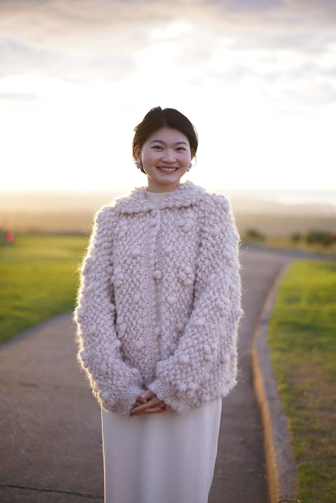 Cicy Li outdoor portrait